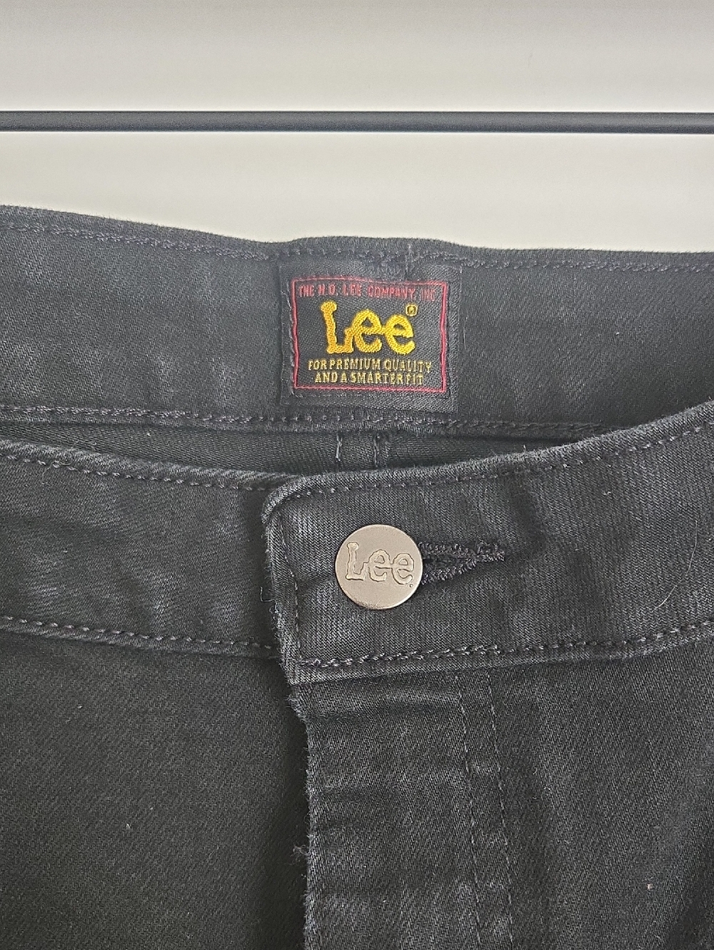 Lee Black Denim Jeans with Branded Button